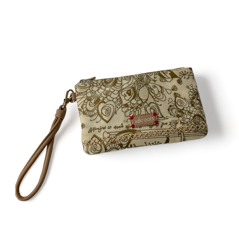 Sakroots charging wristlet wallet phone charger /power bank